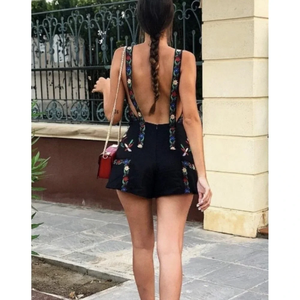 Zara Linen‎ Romper S Floral Embroidered Black Bib Jumper Boho Hipster Open Back